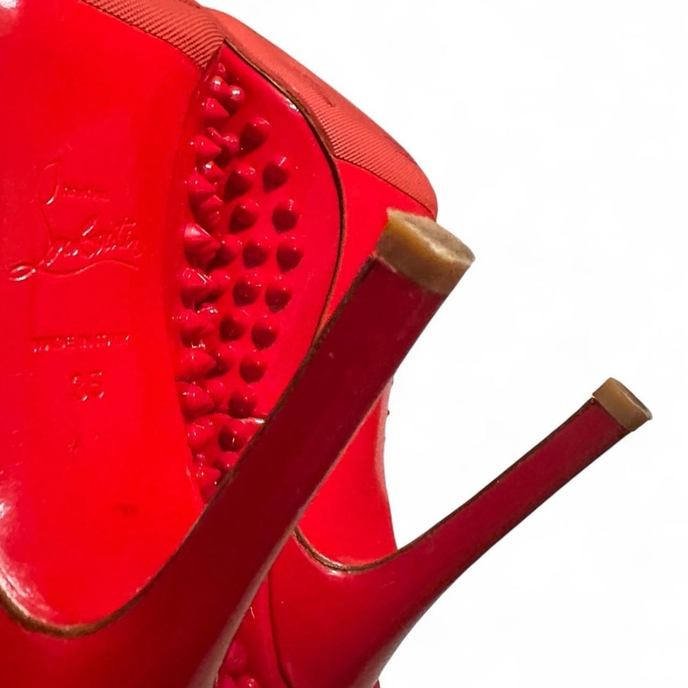 Christian louboutin red patent leather pigalle spiked heels - Picture 5 of 8